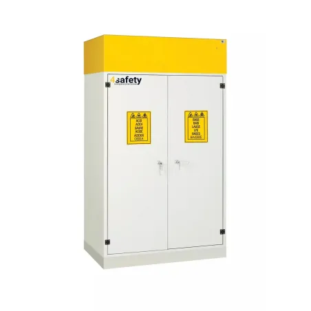 Protective cabinet for hazardous substances with a partition wall