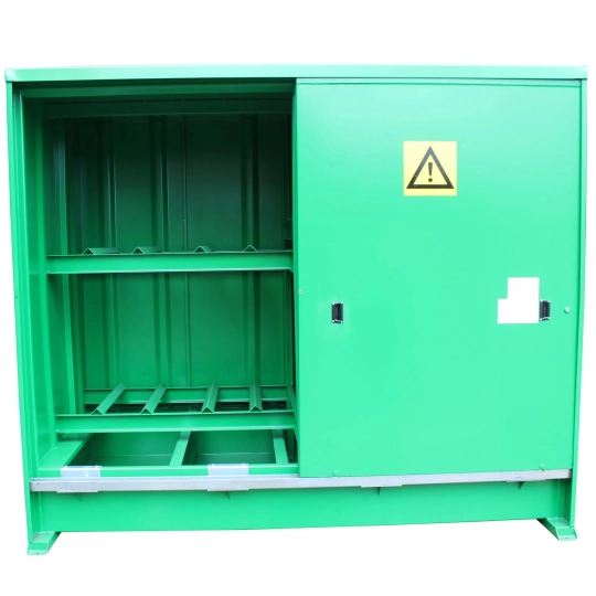 Uninsulated container for storing 8 barrels