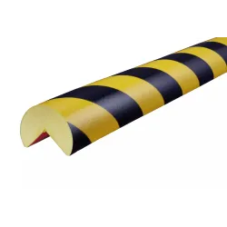 Black-yellow profile type A+ corner protection