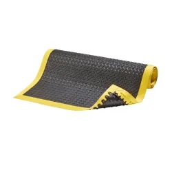 Ergonomic mat, oil-resistant D89