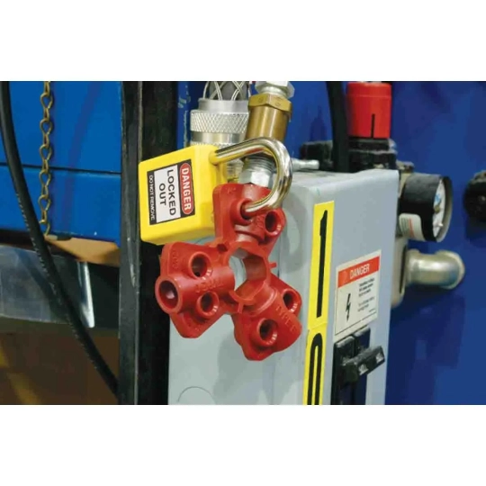 Pneumatic quick coupling lock