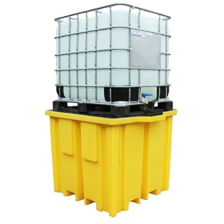 High-profile spill containment pallet with grating for 1 IBC