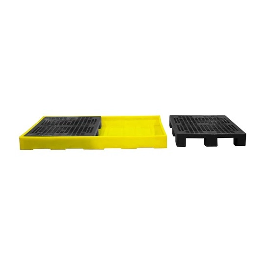 Low-profile spill containment tray with grating for 4 barrels