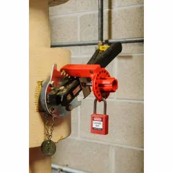 Butterfly valve lockout