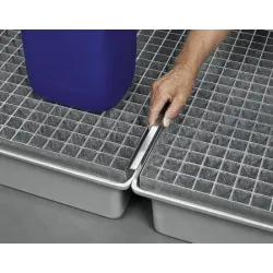 Long protective rail for the GRP 220/2 and 220/4 spill containment sump