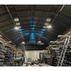 Projektor LED ROTO-FLY odstraszający ptaki z ruchomym światłem 250W