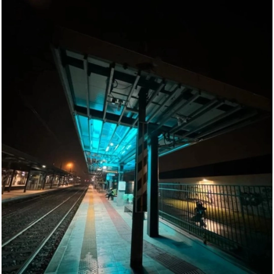 Projektor LED LINEAR-FLY odstraszający ptaki migotanie linniowe 35W