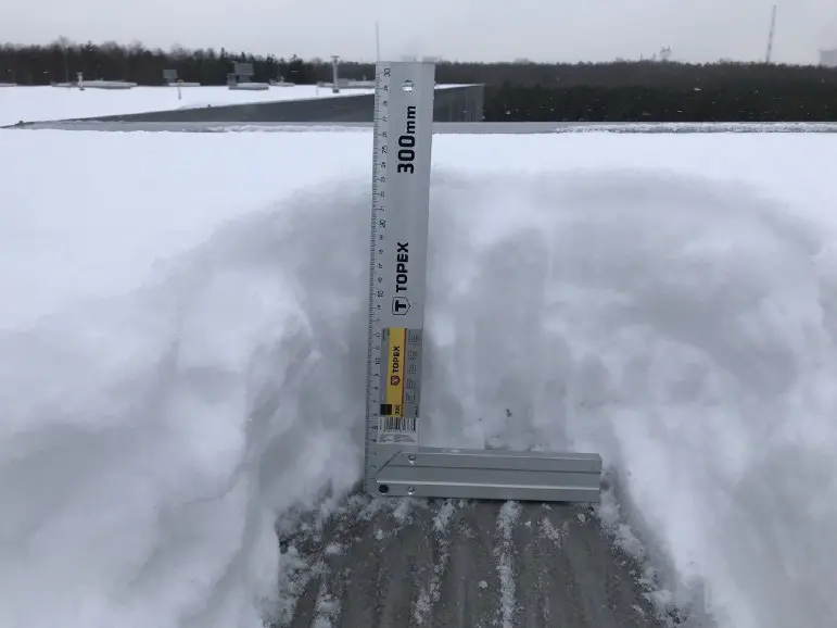 Mrozy i monitoring konstrukcji obiektu